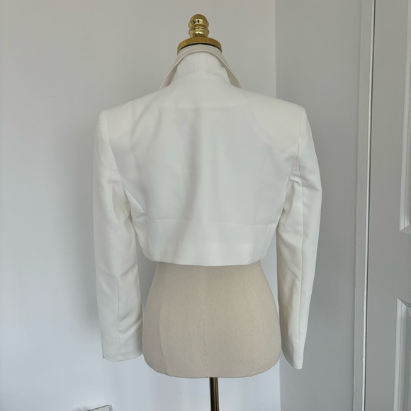 AMANDA UPRICHARD X REVOLVE Romeo Blazer - Picture 4 of 8